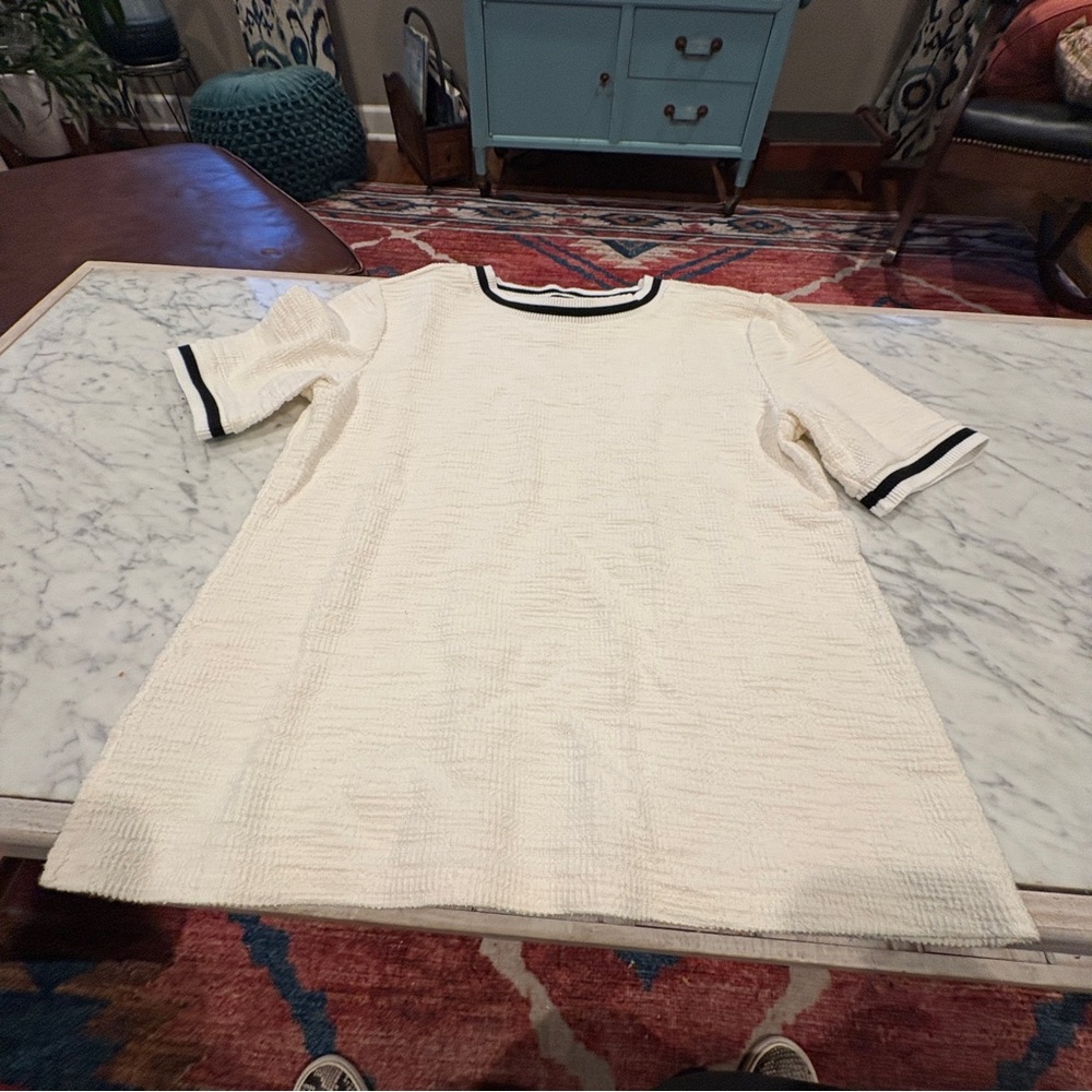 Ann Taylor White Ivory Knit Top with Black Accents Cotton Blend Small